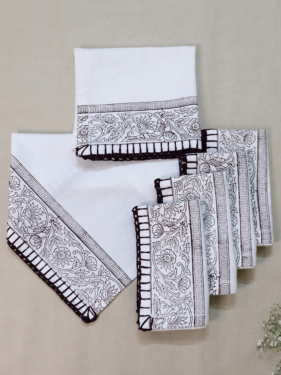 DESIGN GAATHA  Off White & Brown 6 Pieces Printed Cotton Table Napkins