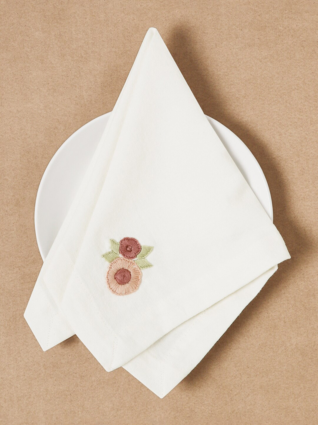 DESIGN GAATHA Cream & Pink 6 Pieces Embroidered Cotton Table Napkins