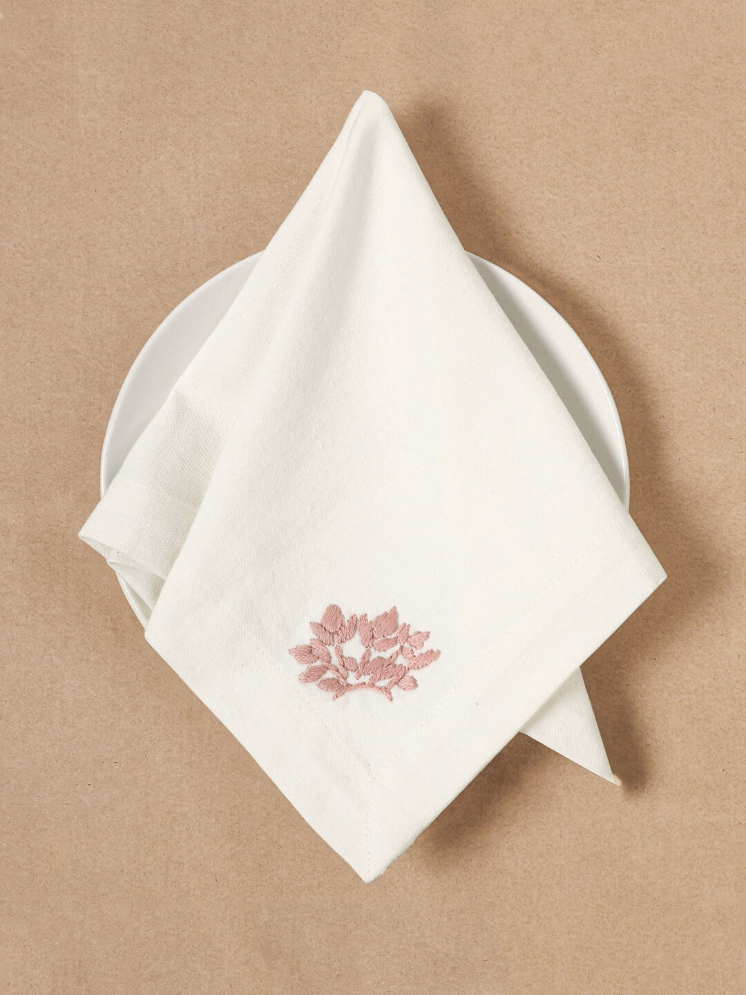DESIGN GAATHA Cream & Pink 6 Pieces Embroidered Cotton Table Napkins
