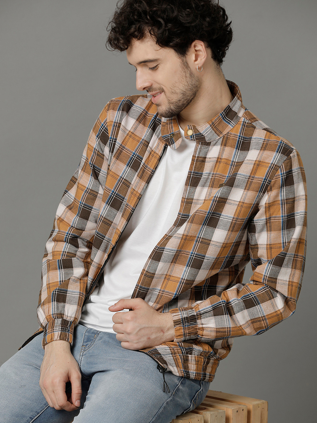 CAVALLO by Linen Club Checked Cotton & Linen Lightweight Antimicrobial Bomber Jacket