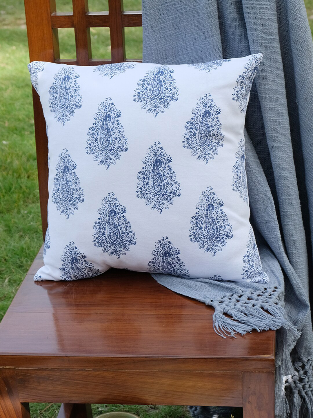 DESIGN GAATHA Off White Paisley Cotton Breathable Square Cushion Cover -16x16In