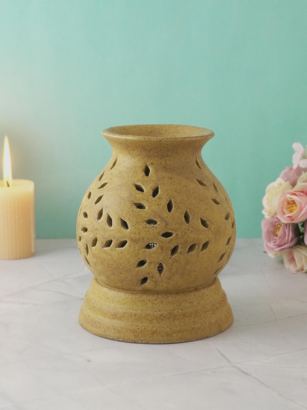 The Decor Mart Brown Ceramic Aroma Oil Diffusers