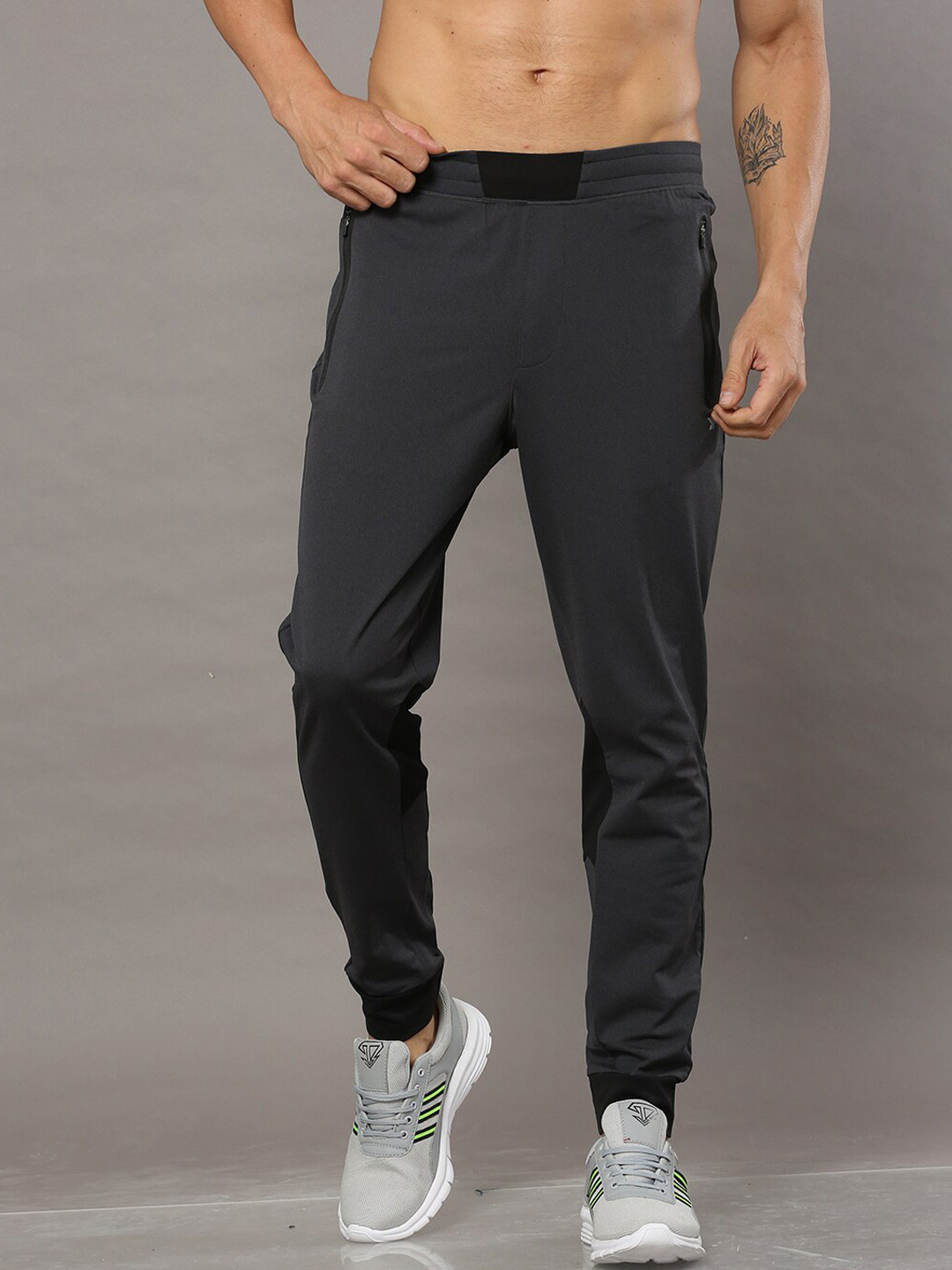 Jolger Mens Wrinkle free Workout Joggers