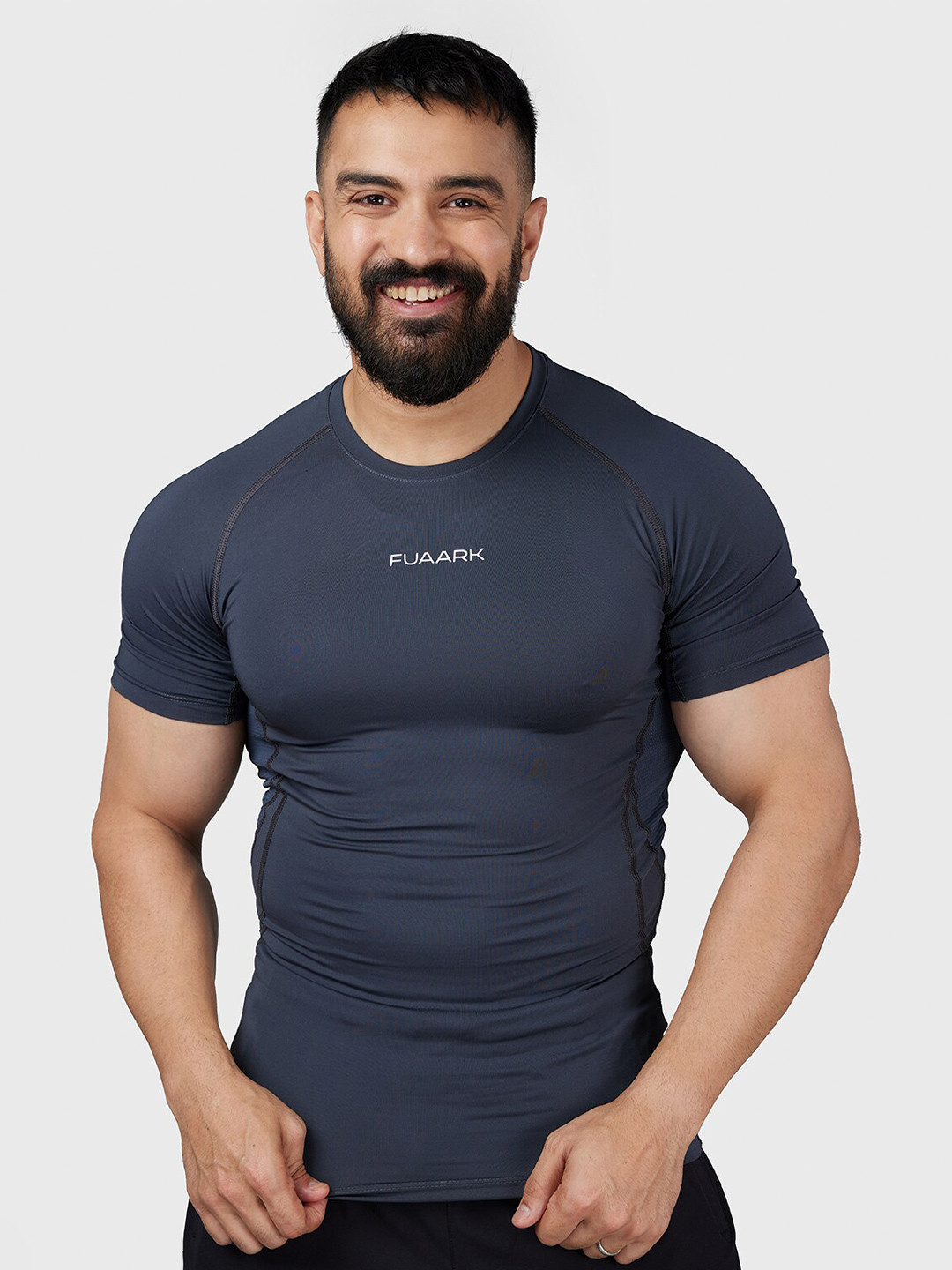 FUAARK Round Neck Raglan Sleeves Moisture Wicking Compression T-shirt