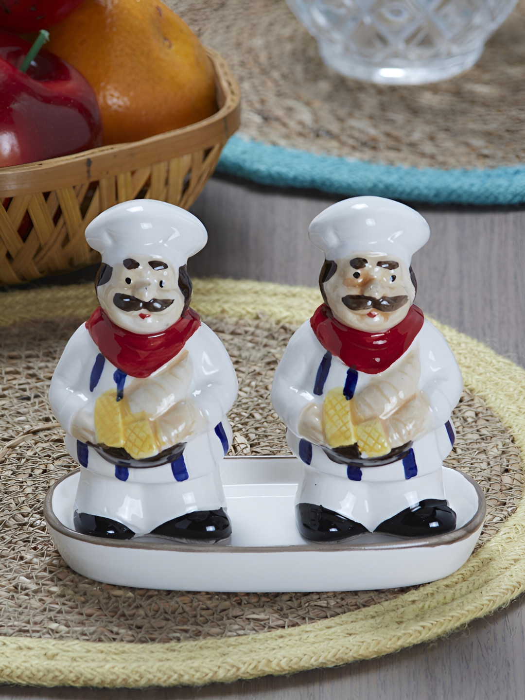 Kookee Red & White Chef Design Salt & Pepper Shakers With Tray Set