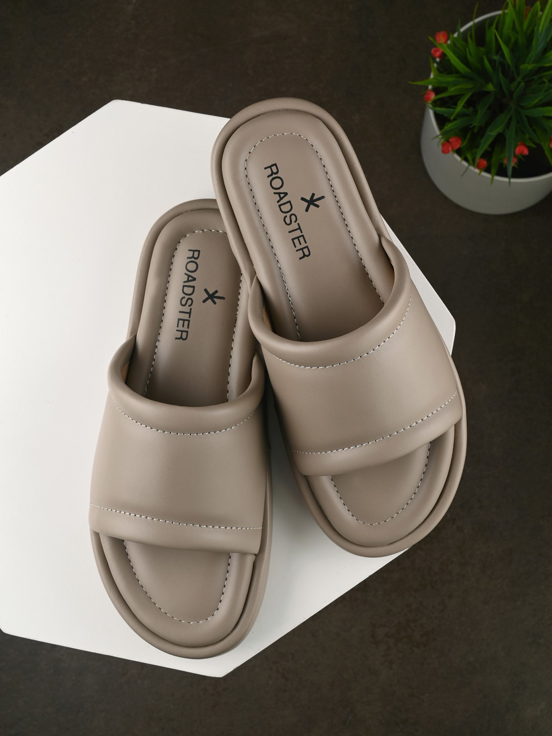 Roadster Grey Open Toe Flats