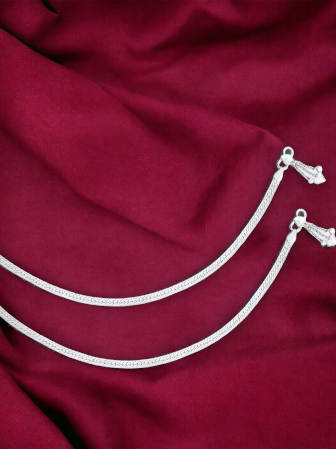 Taraash 925 Sterling Silver Heart Charm Anklet