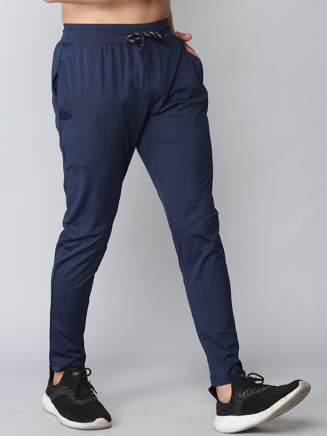 INDIAN THREADS Men Relaxed Fit High-Rise Pure Cotton Track Pants