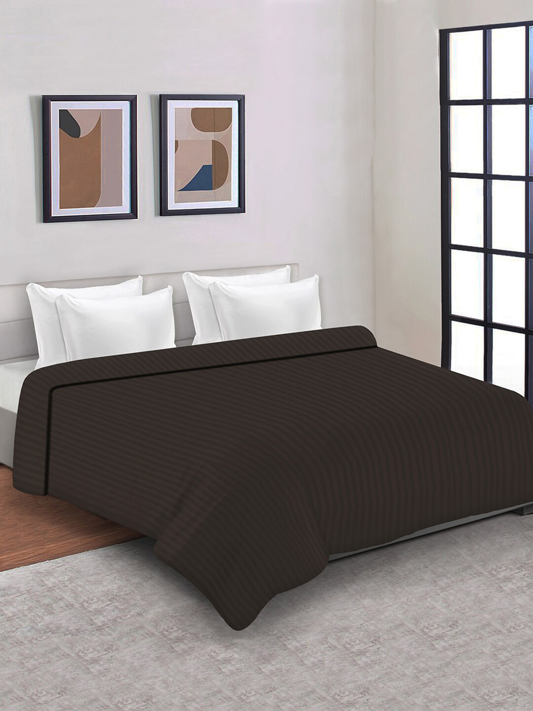 Aura Striped Mild Winter 150 GSM Double Bed Duvet Cover with Zip Closure