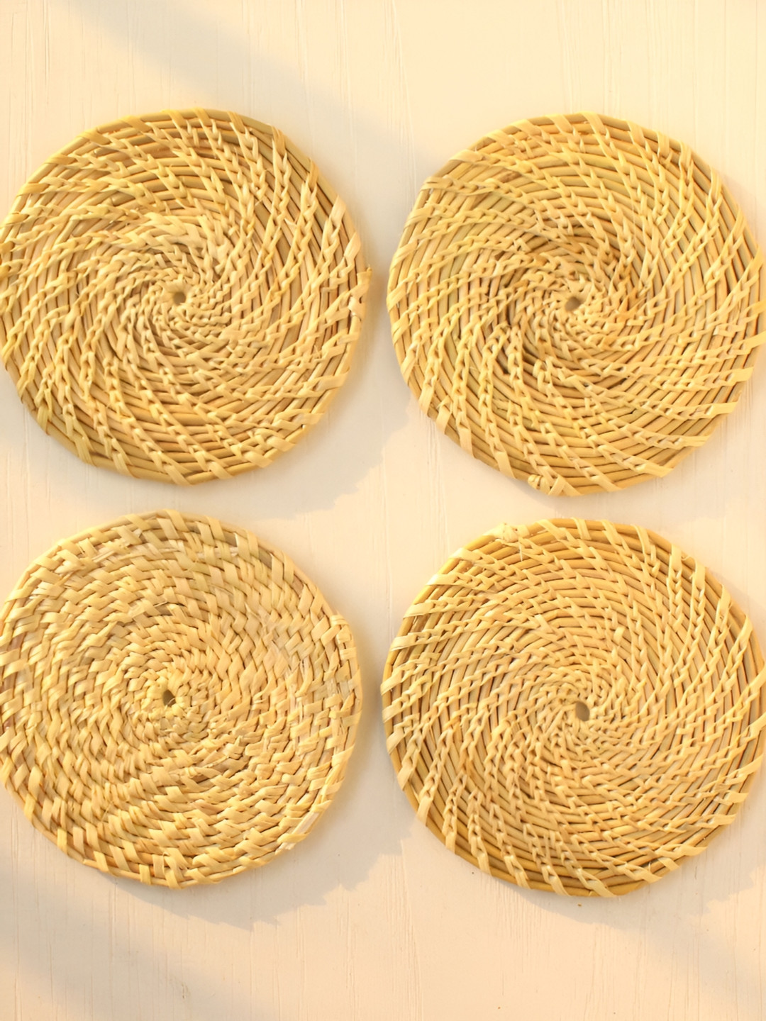 BYORA HOMES Yellow 6 Pieces Spiral Weave Coasters