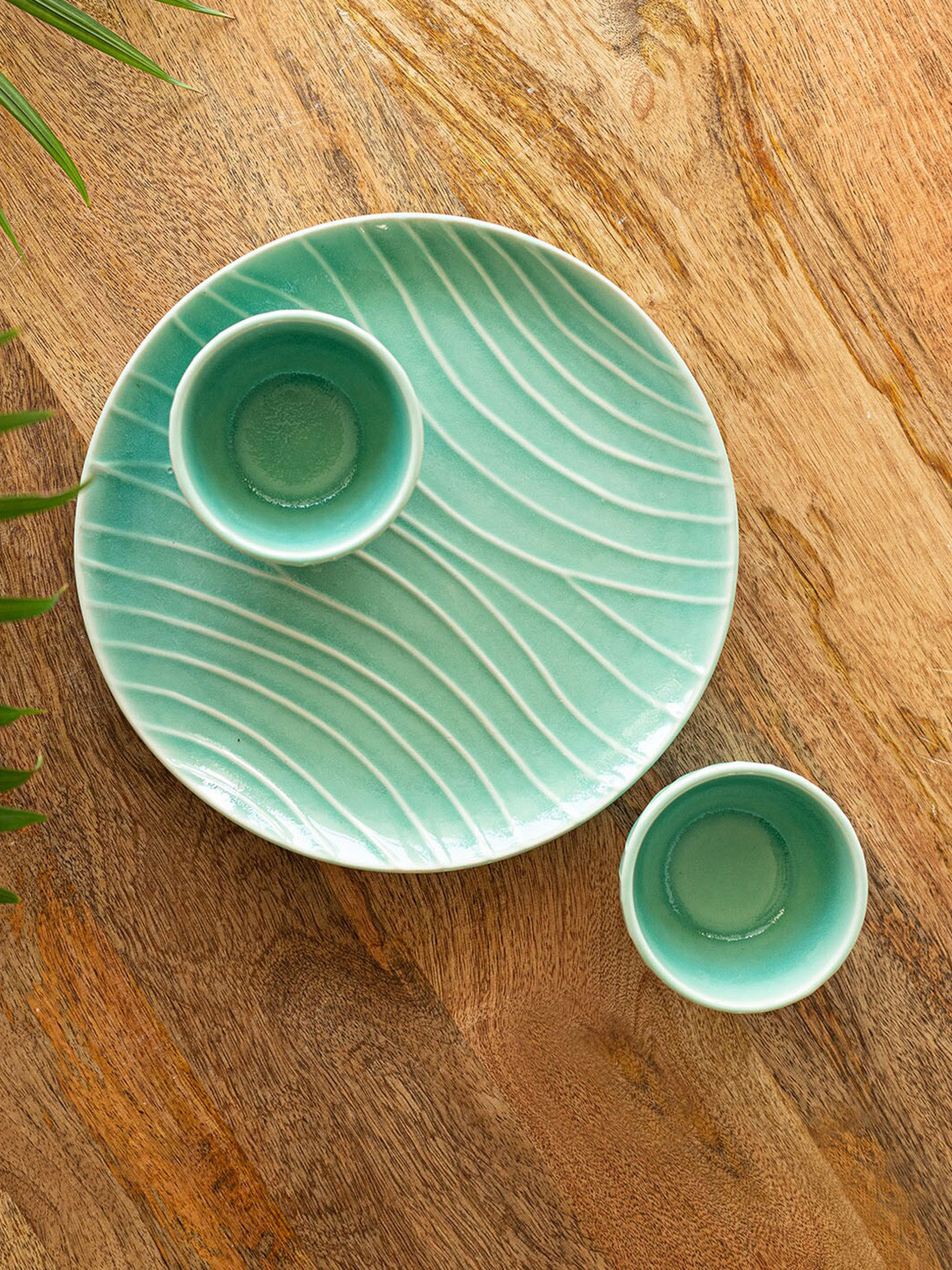 ExclusiveLane Sea Green 3 Pieces Textured Ceramic Glossy Dinner Set