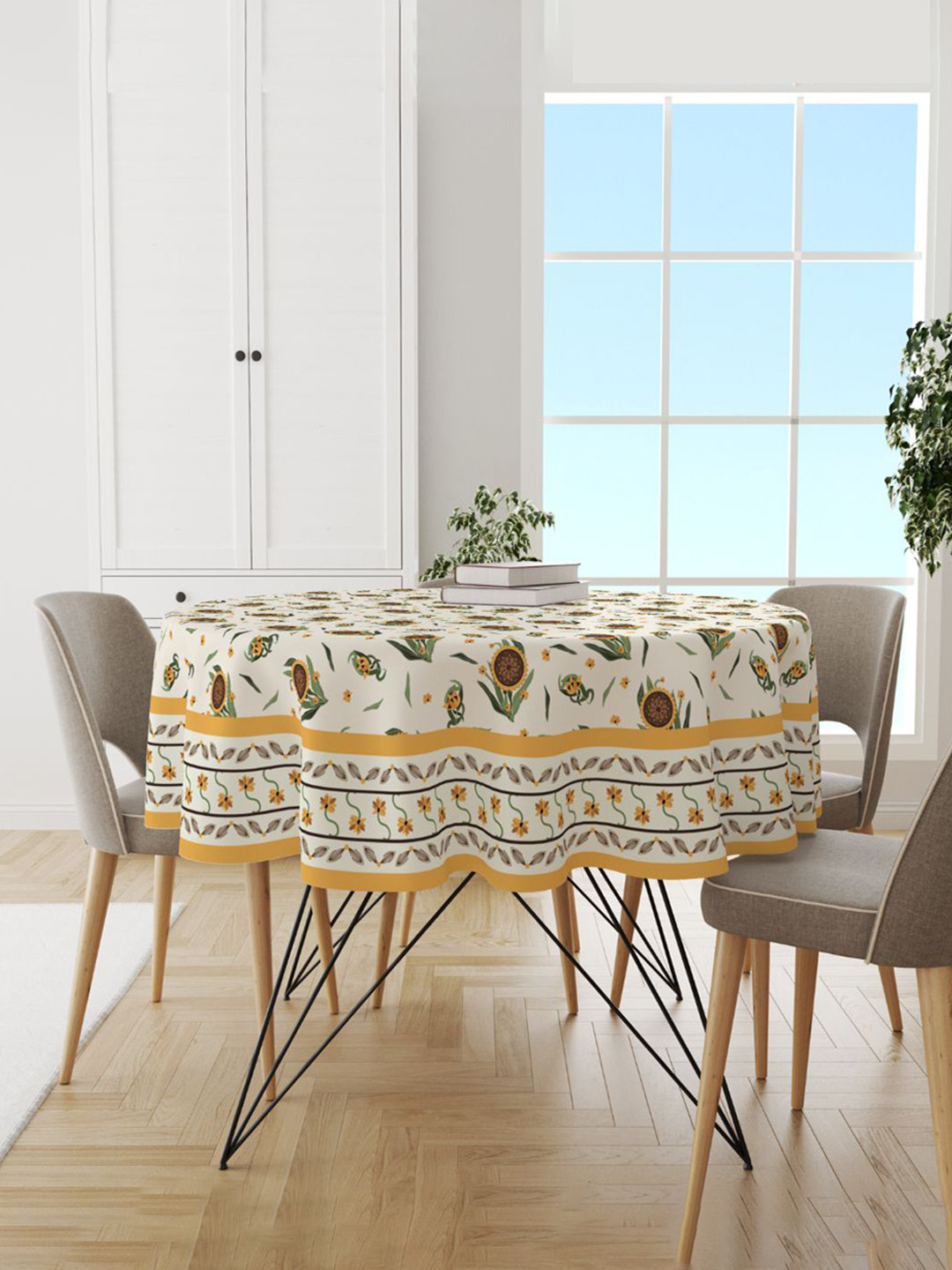Astitva Cream Coloured Sunflower Printed 4 Seater Round Shape Cotton Table Cover