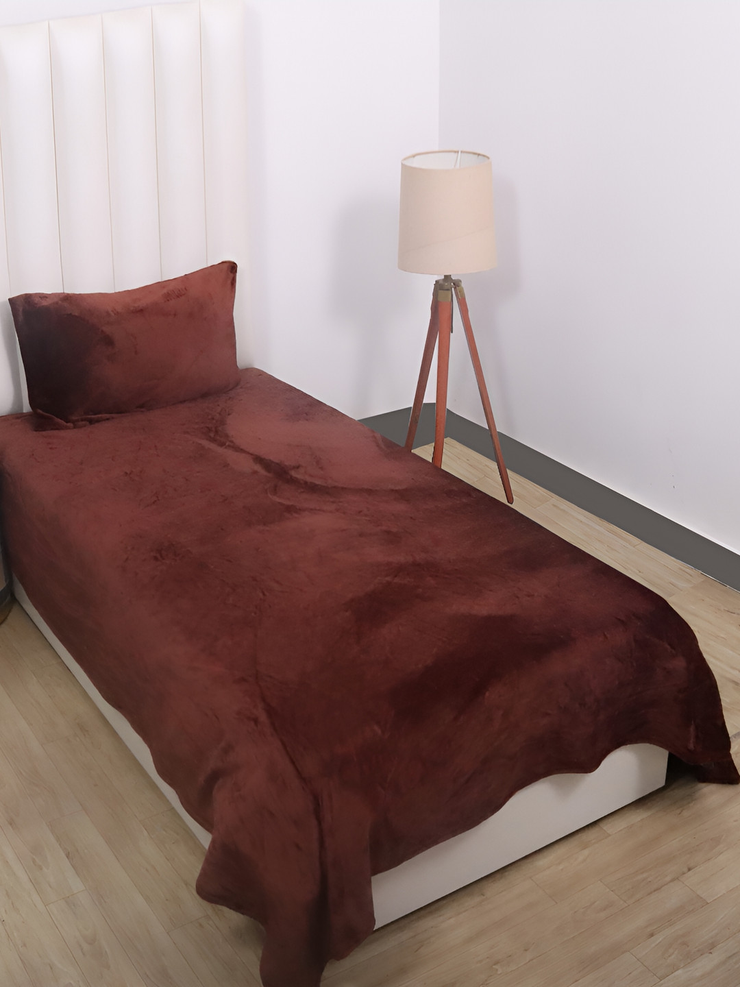 RD TREND Brown 210 TC Single Bedsheet with 1 Pillow Cover