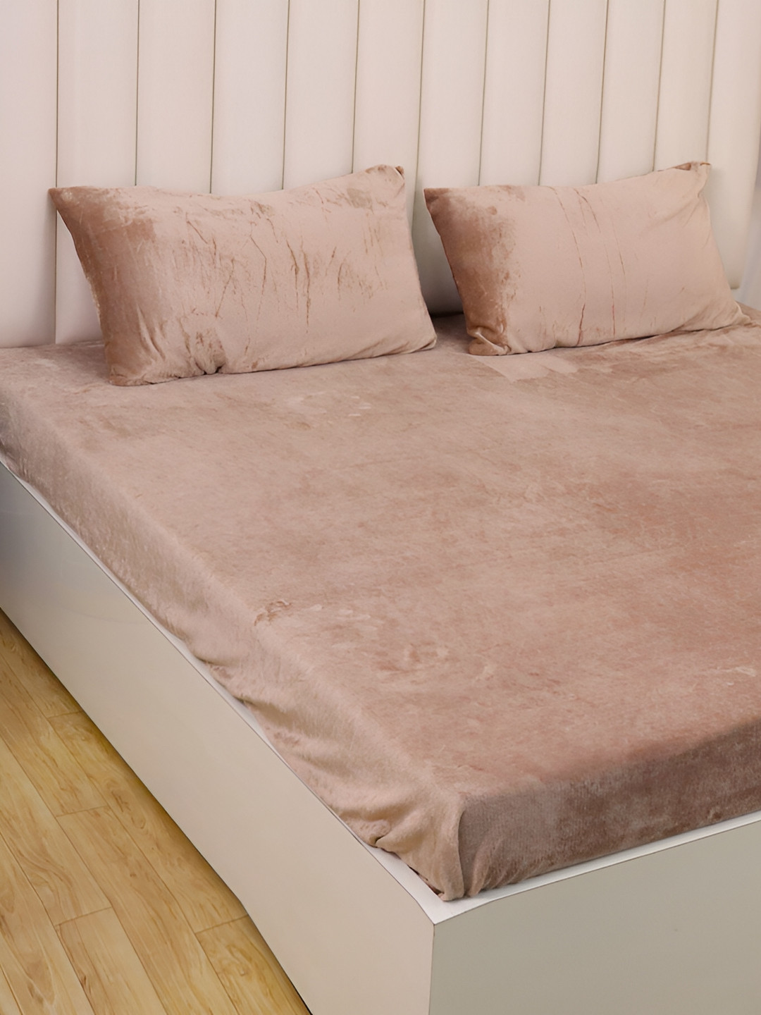 RD TREND Beige Solid Polyester 210 TC Fitted King Fine Bedsheet with 2 Pillow Covers-182 x 198 cm
