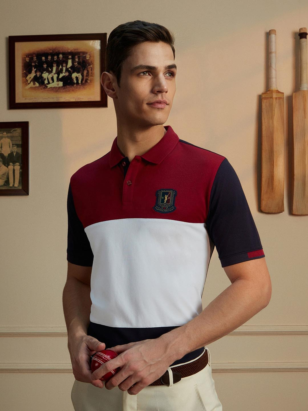 Peter England CasualsMen Regular fit cricket inspired colourblock Polo T-shirt