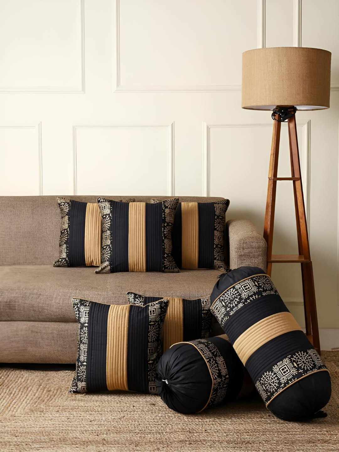 Stuff N' Fluff Black Set of 7 Abstract Square Cushion Covers