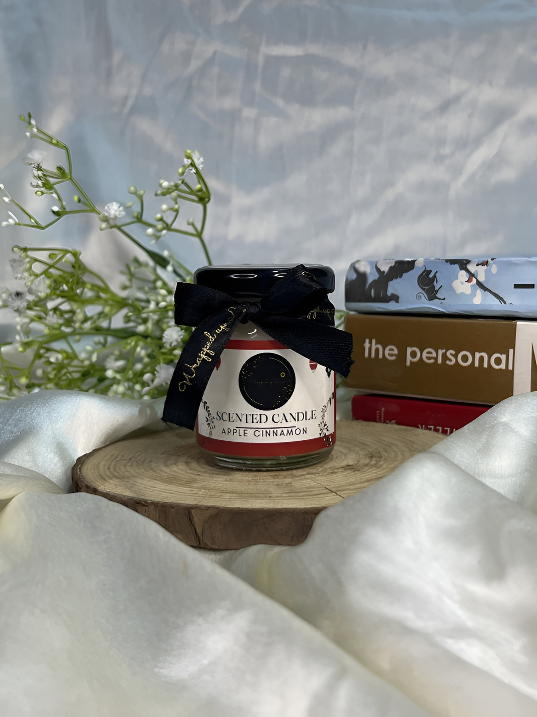 Wrapped up Love White Mini 1 Wick Apple Cinnamon Solid Geometric Regular Jar Candles