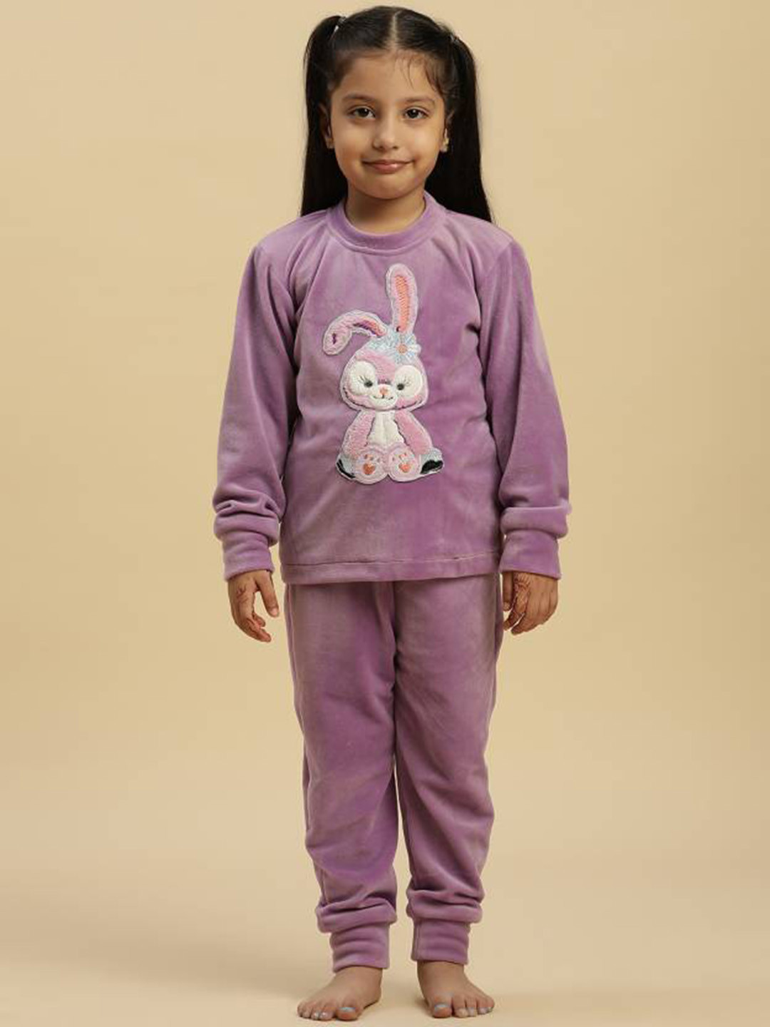 Stuffie Land Girls Round Neck Long Sleeves Applique Night suit