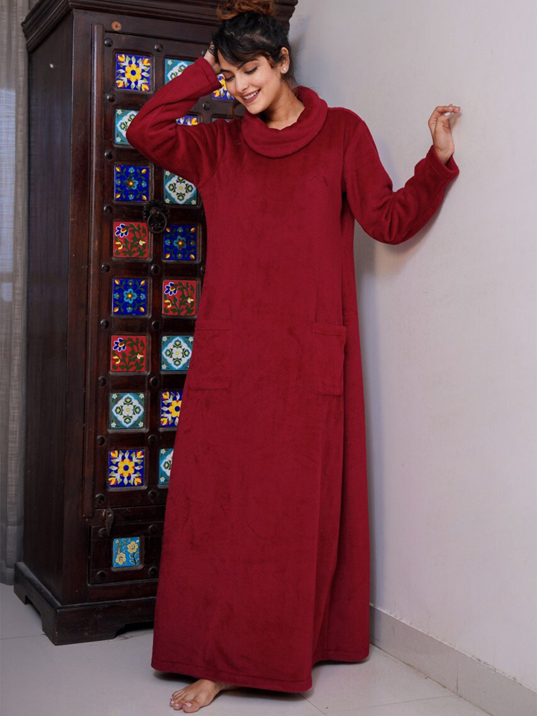 FEATHERS CLOSET High Neck Woollen Maxi Dress