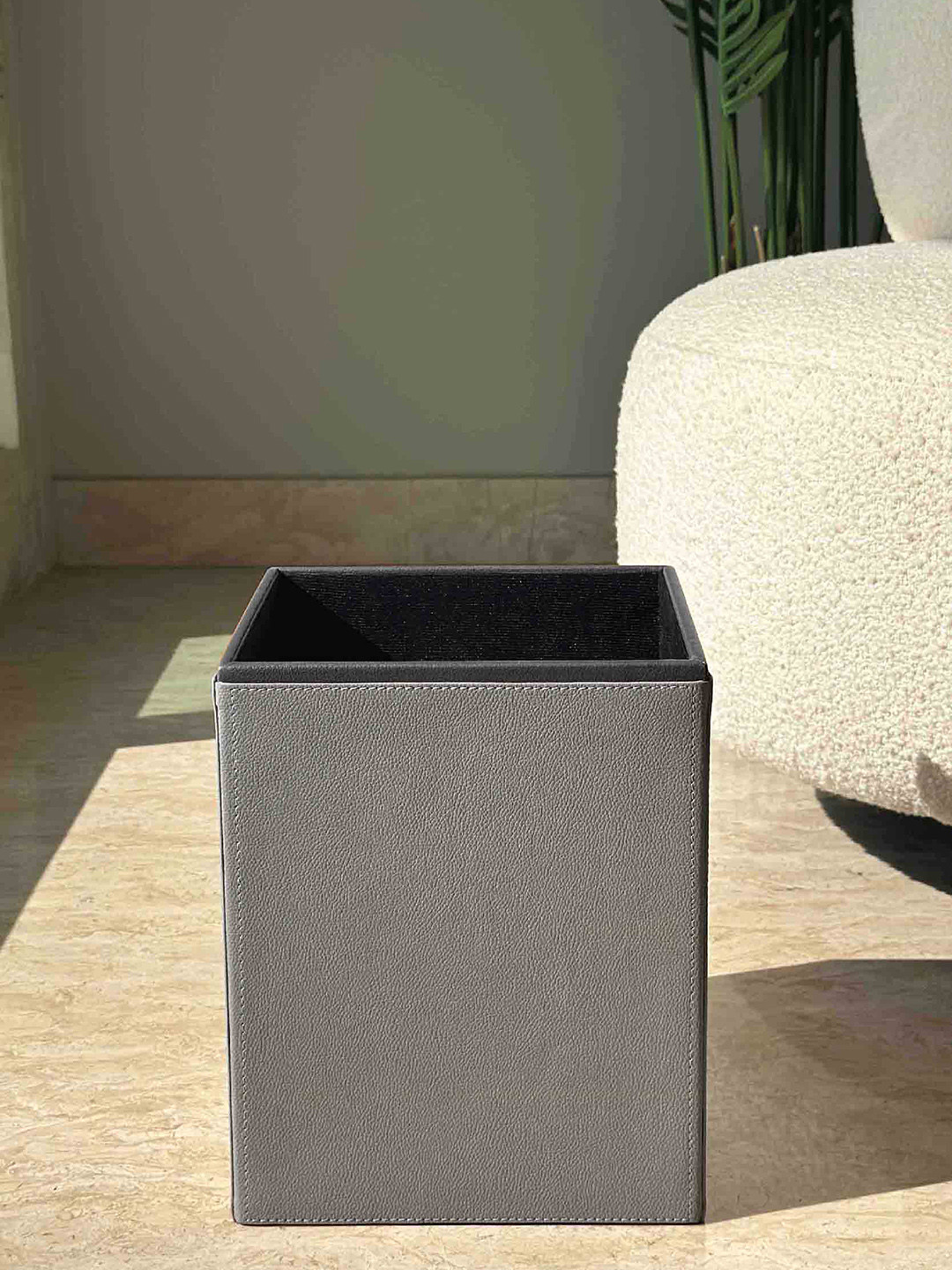 Mason Home Grey Solid Dustbin