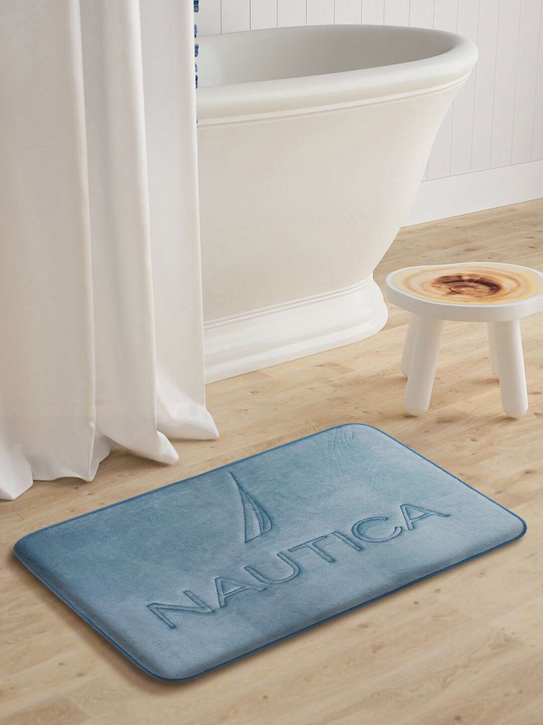 Nautica Grey 2000 GSM Memory Foam Anti-Skid Bath Rug