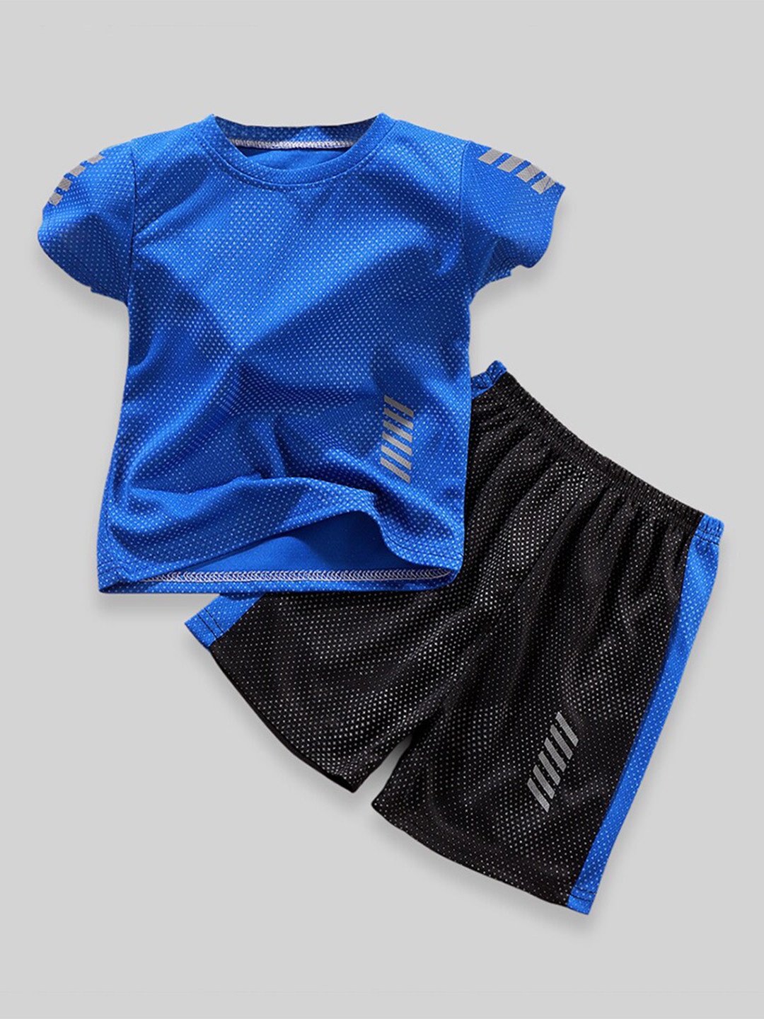 INCLUD Boys Blue Round Neck T-Shirt With Shorts Clothing Set