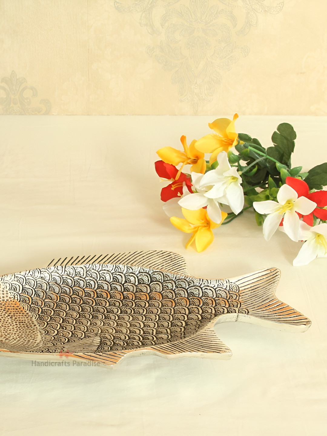 HANDICRAFTS PARADISE Fish Shaped Platter Gold Metal Metallic Dining Room Medium Showpiece - 12 Inches