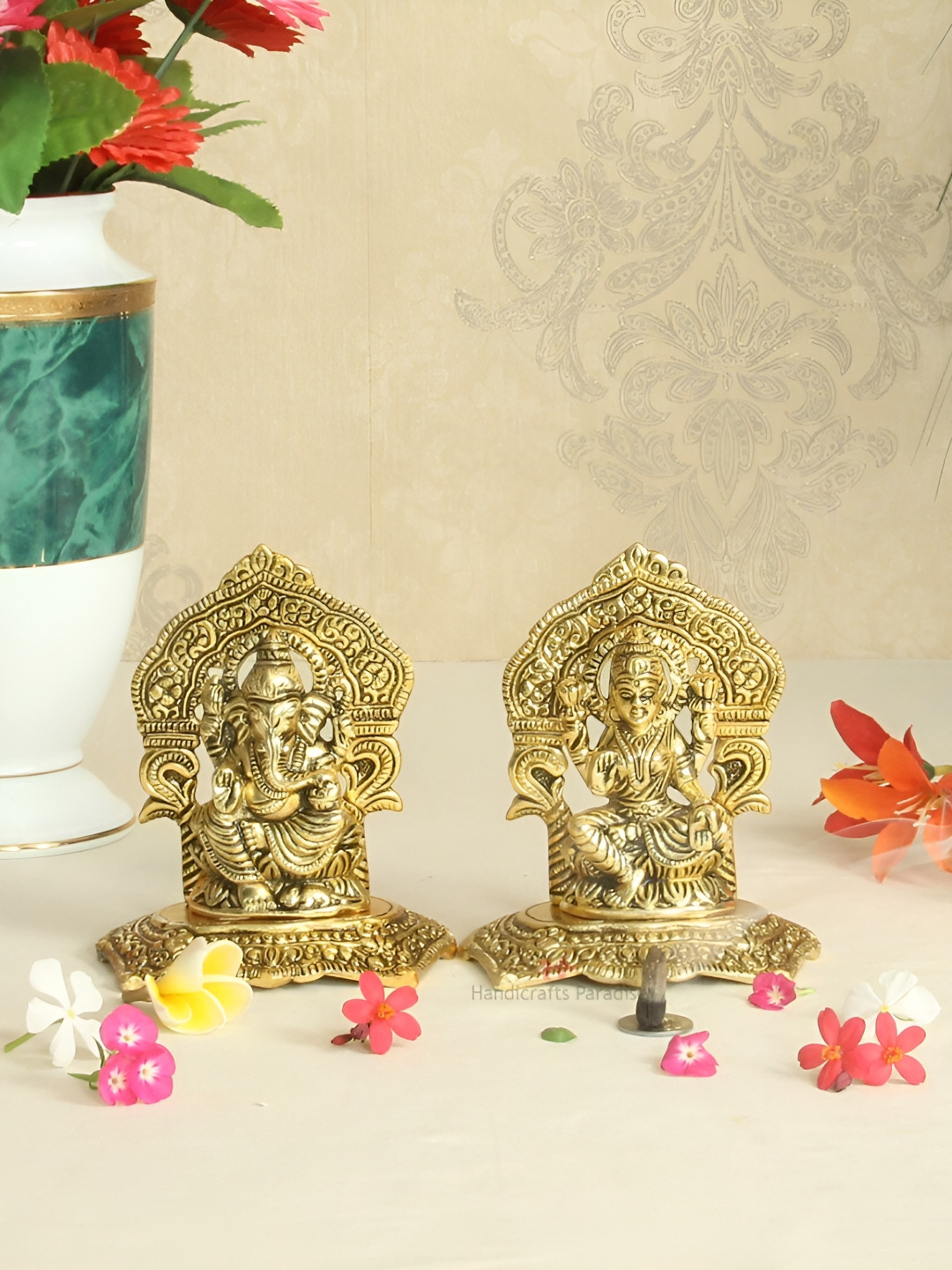 HANDICRAFTS PARADISE Lakshmi Ganesh Pair with Mehrab Seated Gold Metal Metallic Prayer Room Set of 2 Small Showpieces - 4.8 Inches