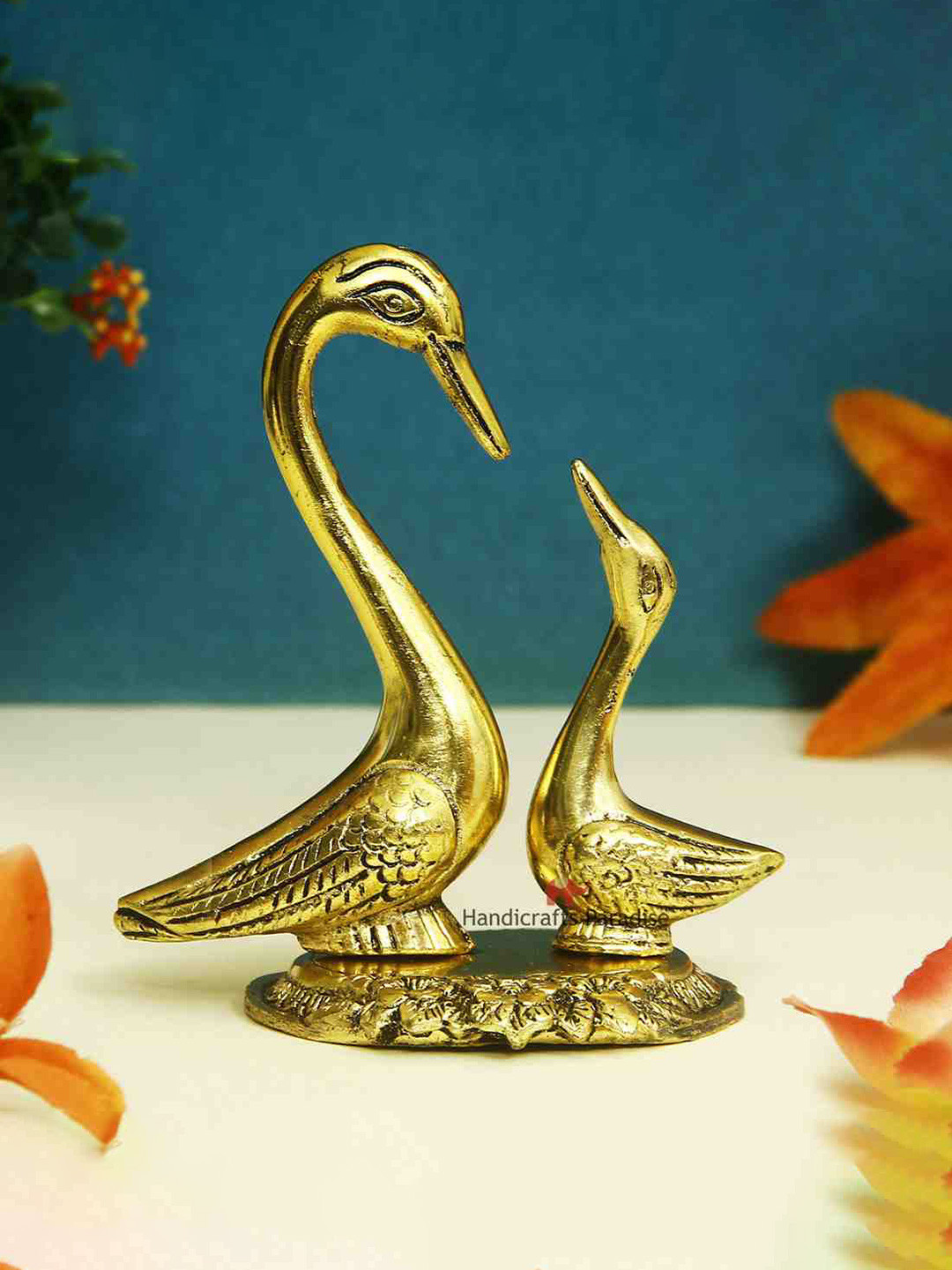 HANDICRAFTS PARADISE Swan Set on Base Gold Metal Metallic Living Room Small Showpiece - 5.5 Inches