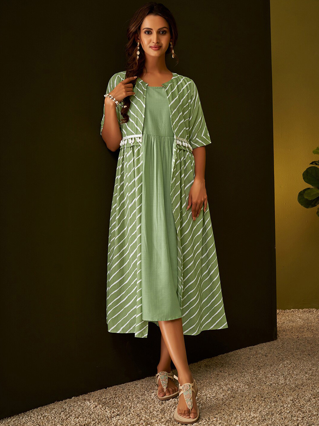 DRESOUL Round Neck Ethnic Dresses With Lehriya Jacket