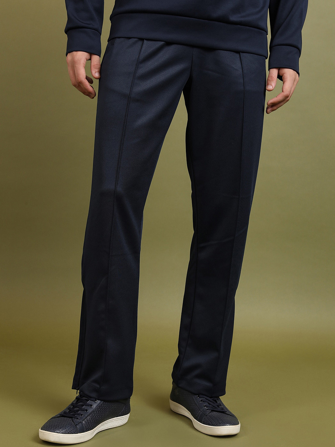 HIGHLANDER Men Navy Blue Straight Fit Trousers