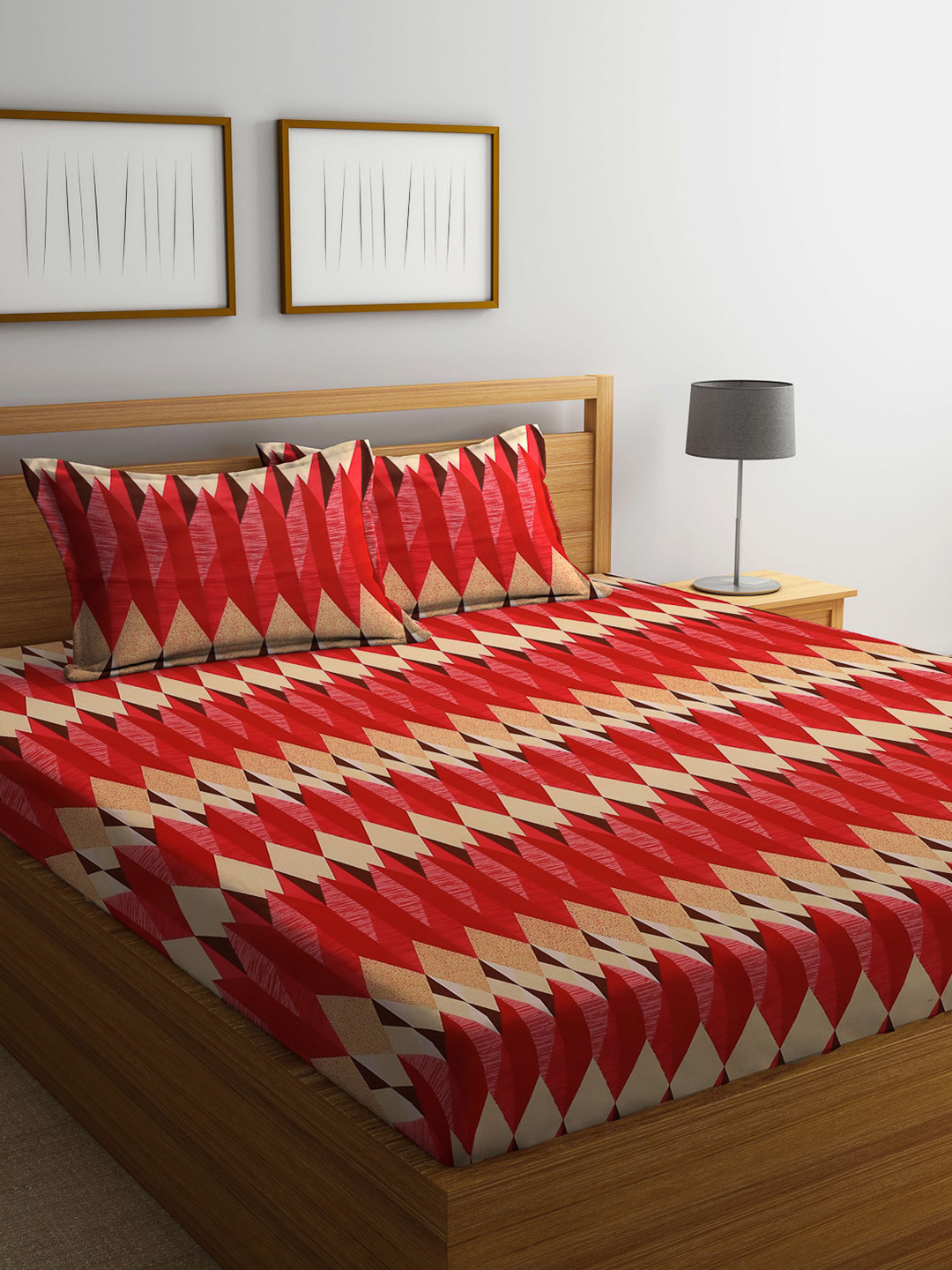 Dhrohar Red Geometric Cotton 240 TC Queen Fine Bedsheet with 2 Pillow Covers-94 x 87 inches