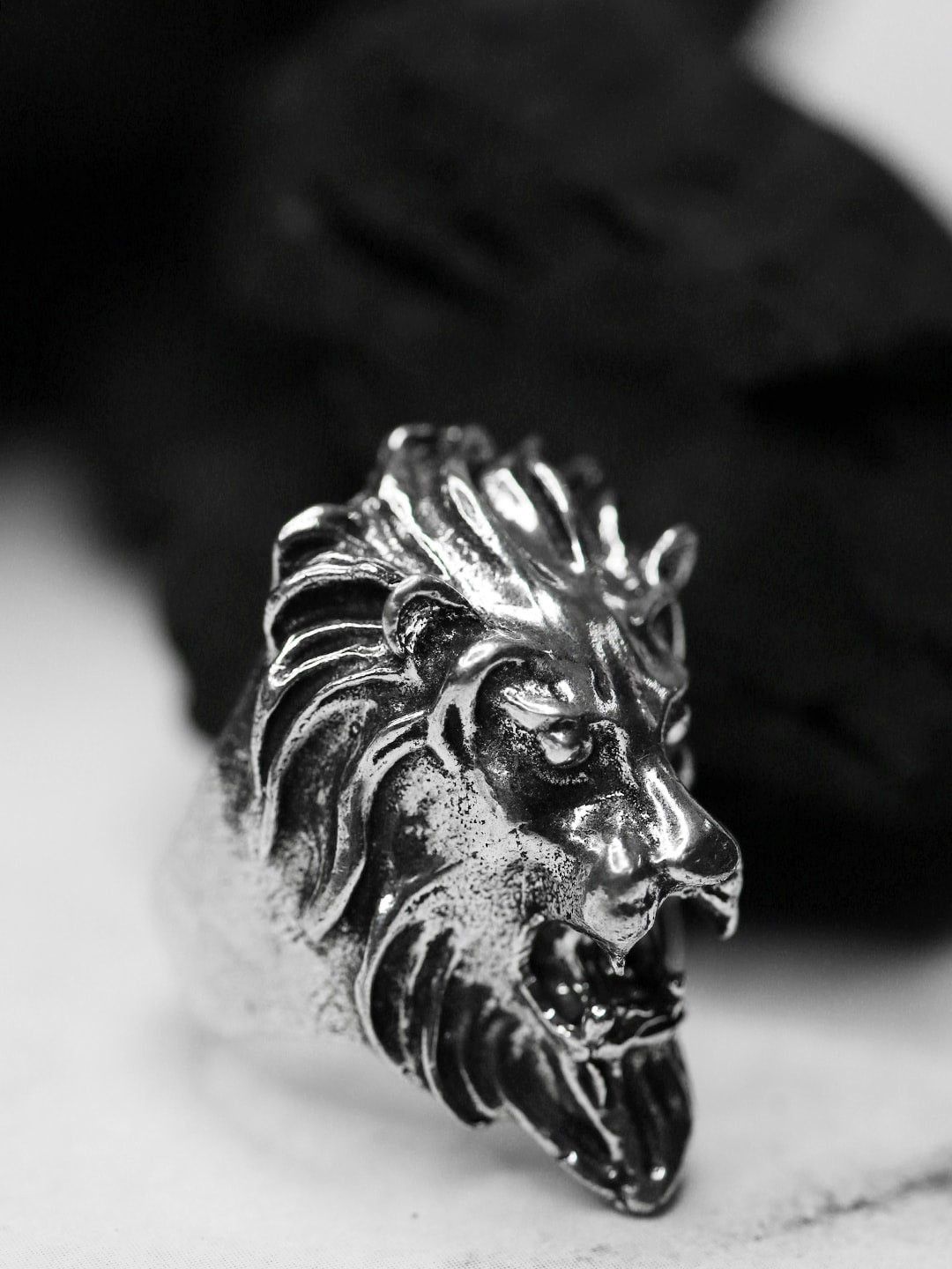 VIRAASI Silver-Plated Masculine Lion Biker Ring