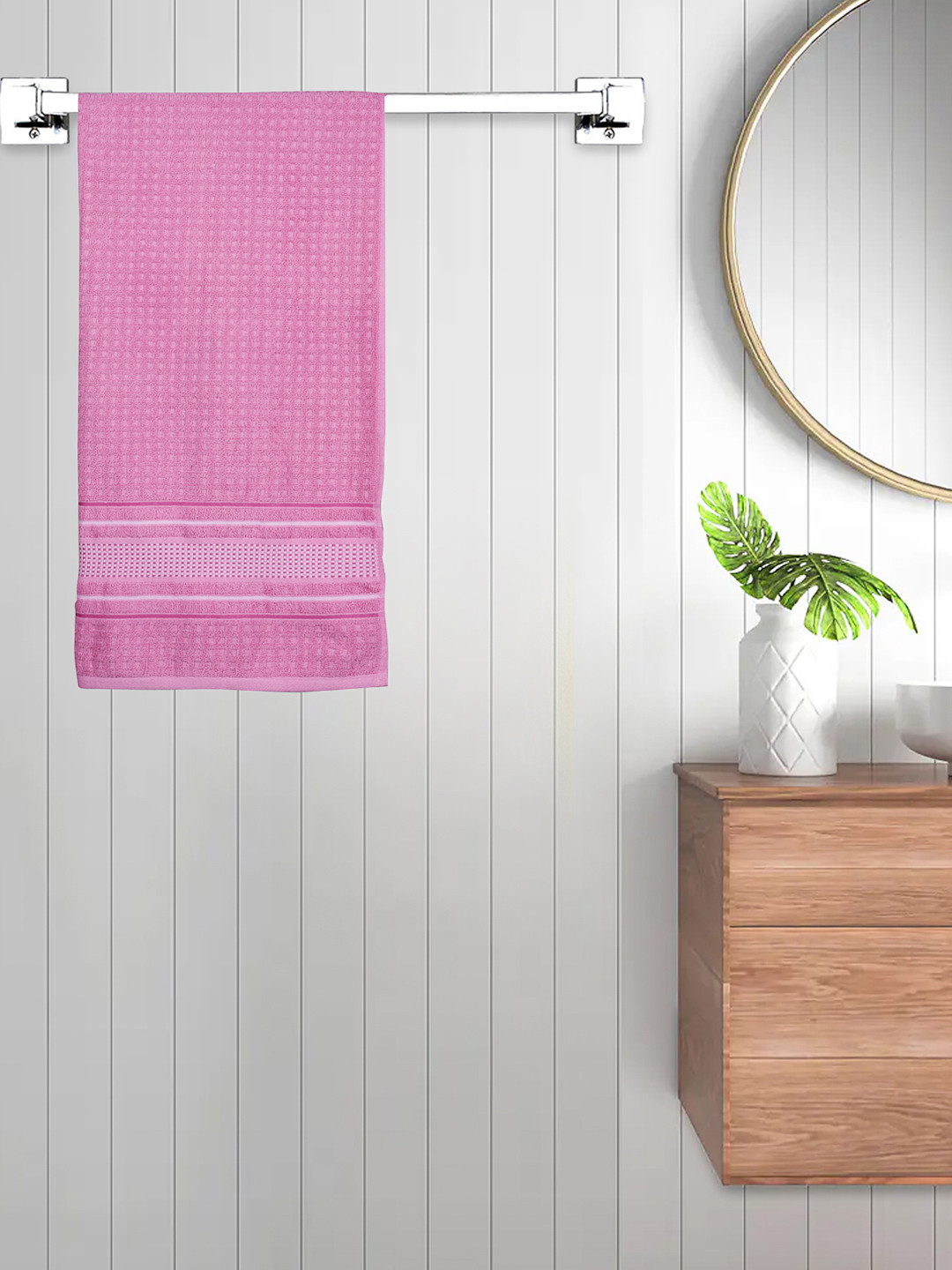 FABINALIV Pink Geometric 420 GSM Cotton Bath Towel