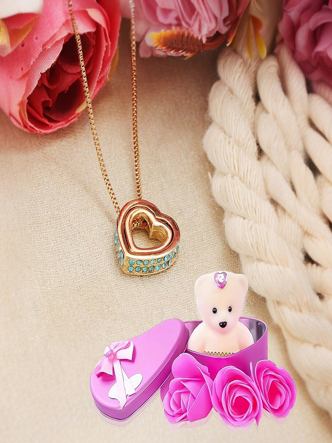 UNIVERSITY TRENDZ Gold-Plated Heart Pendant With Chain & Teddy Home Gift Set