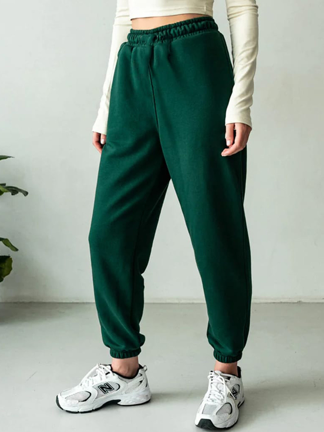 BAESD Women Relaxed High-Rise Non Iron Organic Cotton Joggers