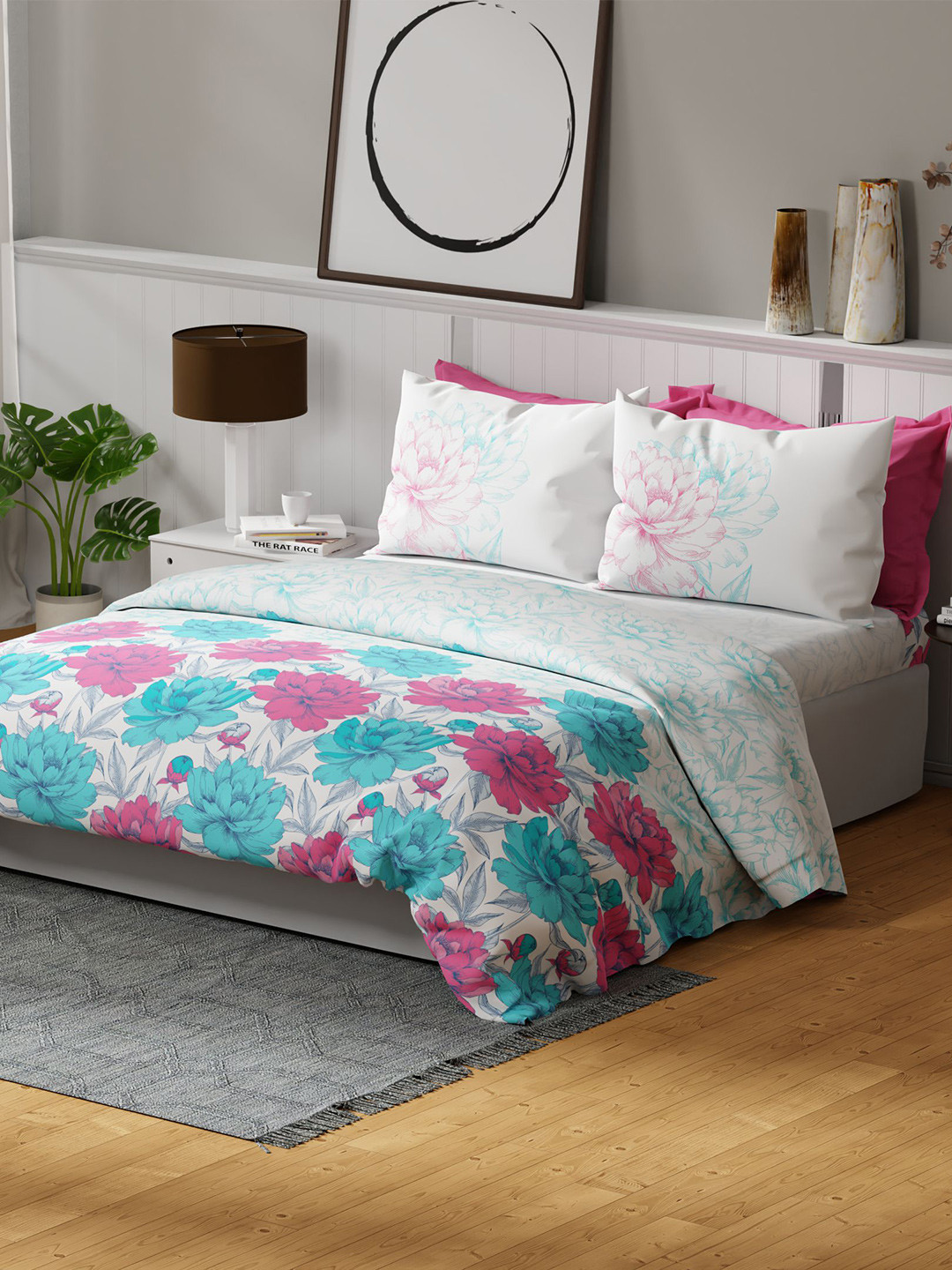 United Colors of Benetton Rainbow Floral Cotton 144 TC Queen Bedsheet with 2 Pillow Covers