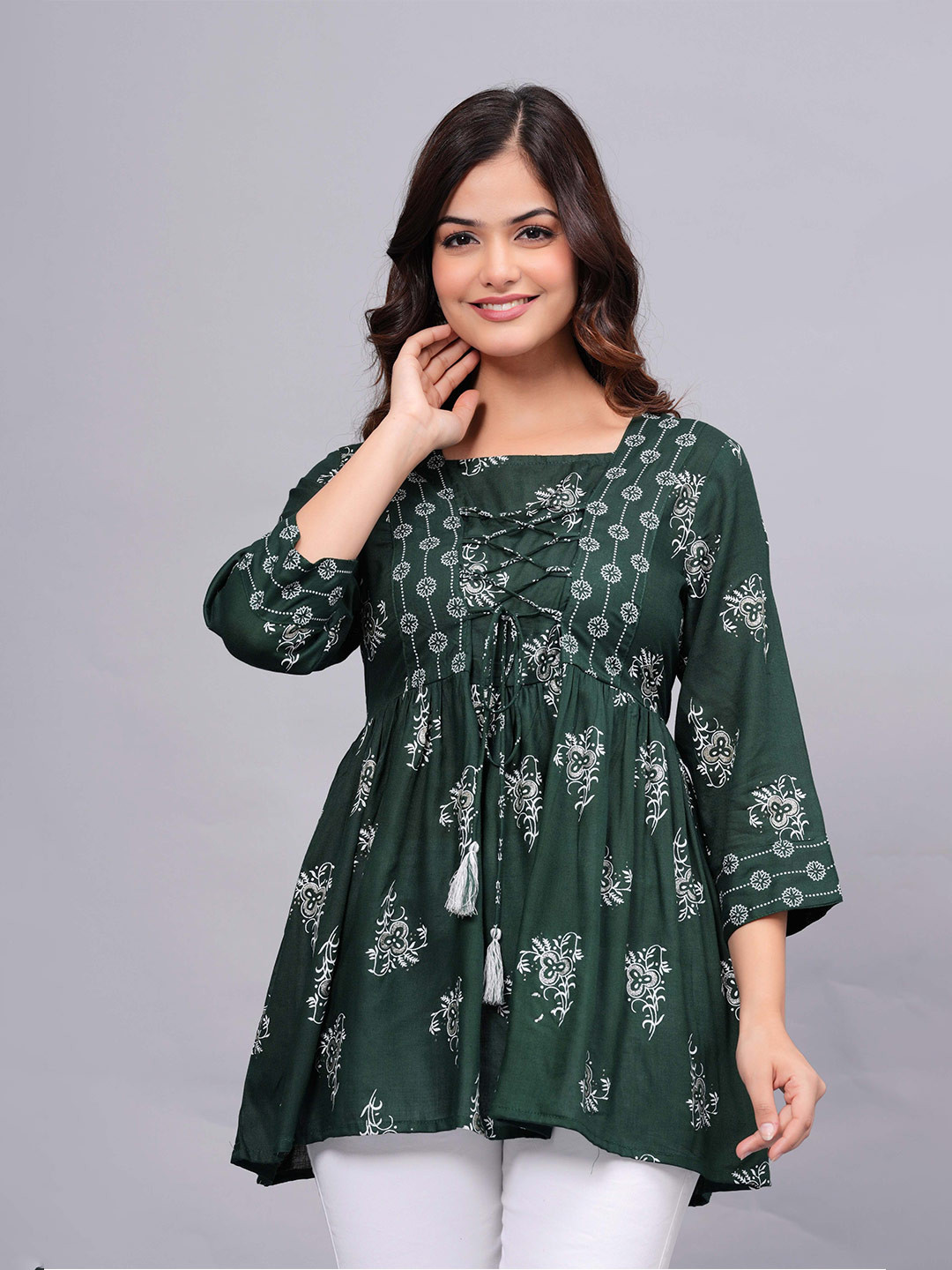 Bachuu Floral Printed Lace Up Empire Top