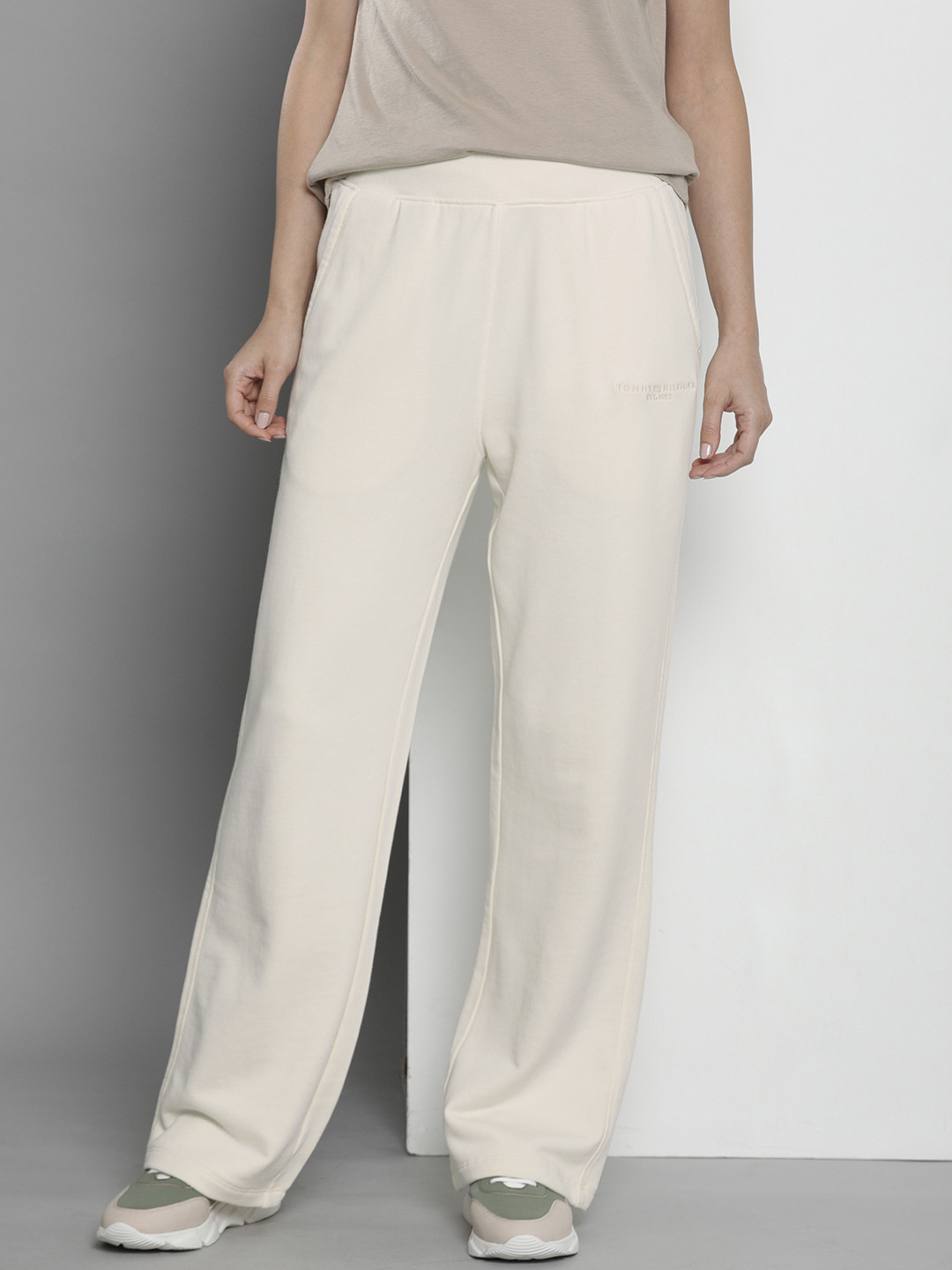 Tommy Hilfiger Women Relaxed Fit Track Pants