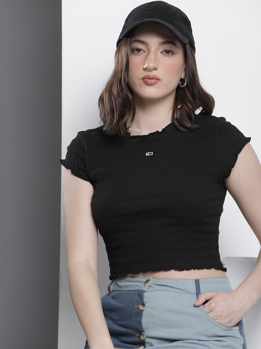 Tommy Hilfiger Smocked Slim Fit Crop T-shirt