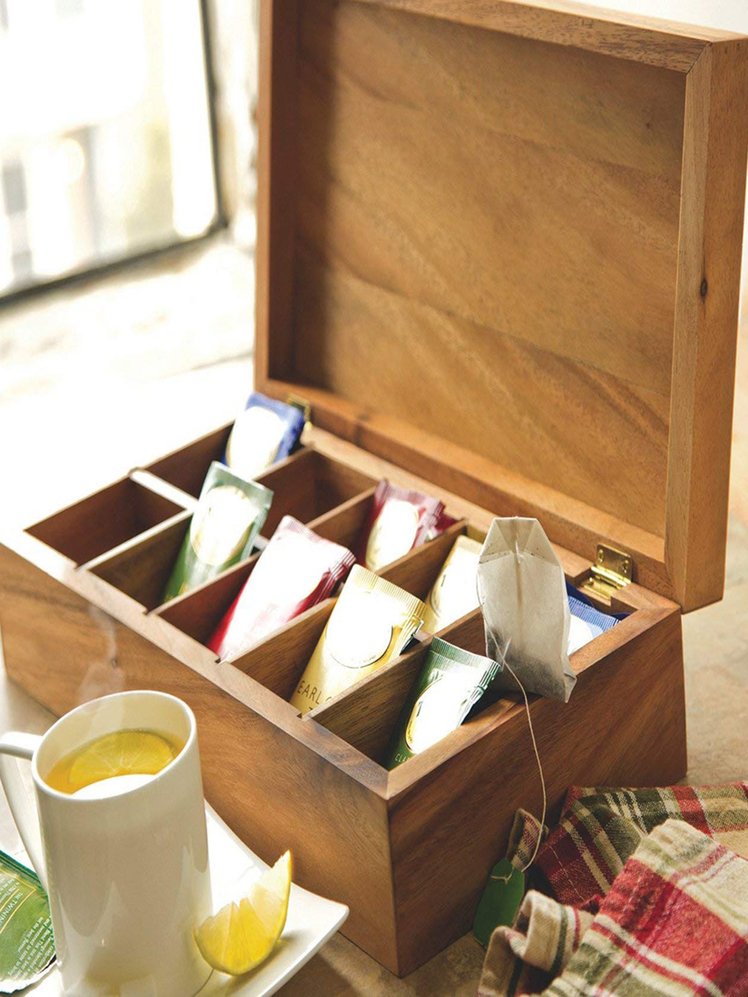 WHITEWHALE Camel Brown Wooden Tea Box Tea Chest Spice Organizer With Compartment.