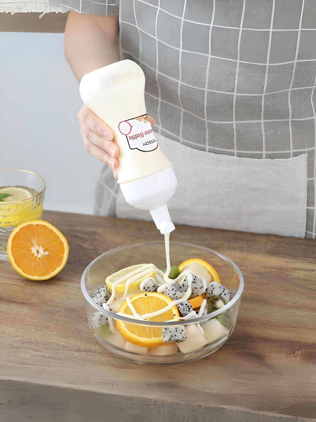 YELONA White 4 Pieces Squeeze Ketchup Bottles