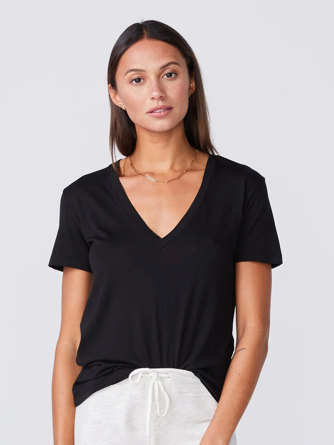 COLOR CAPITALRelaxed Fit V-Neck Short Sleeves Tops