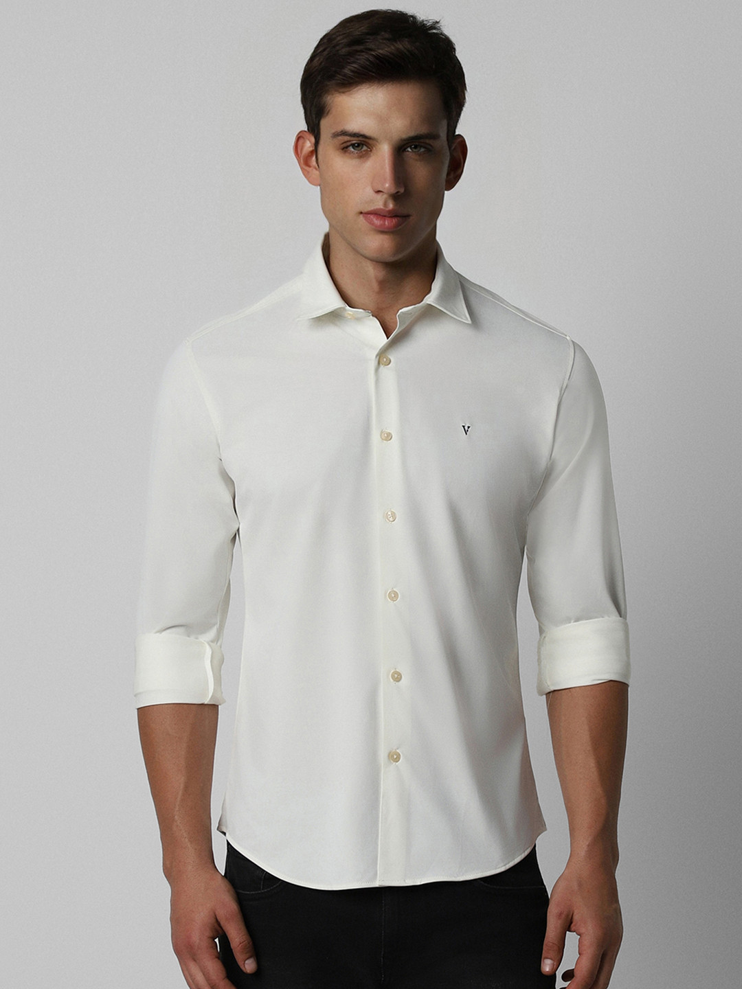 Van Heusen Sport Cotton Spread Collar Long Sleeves Slim Fit Casual Shirt