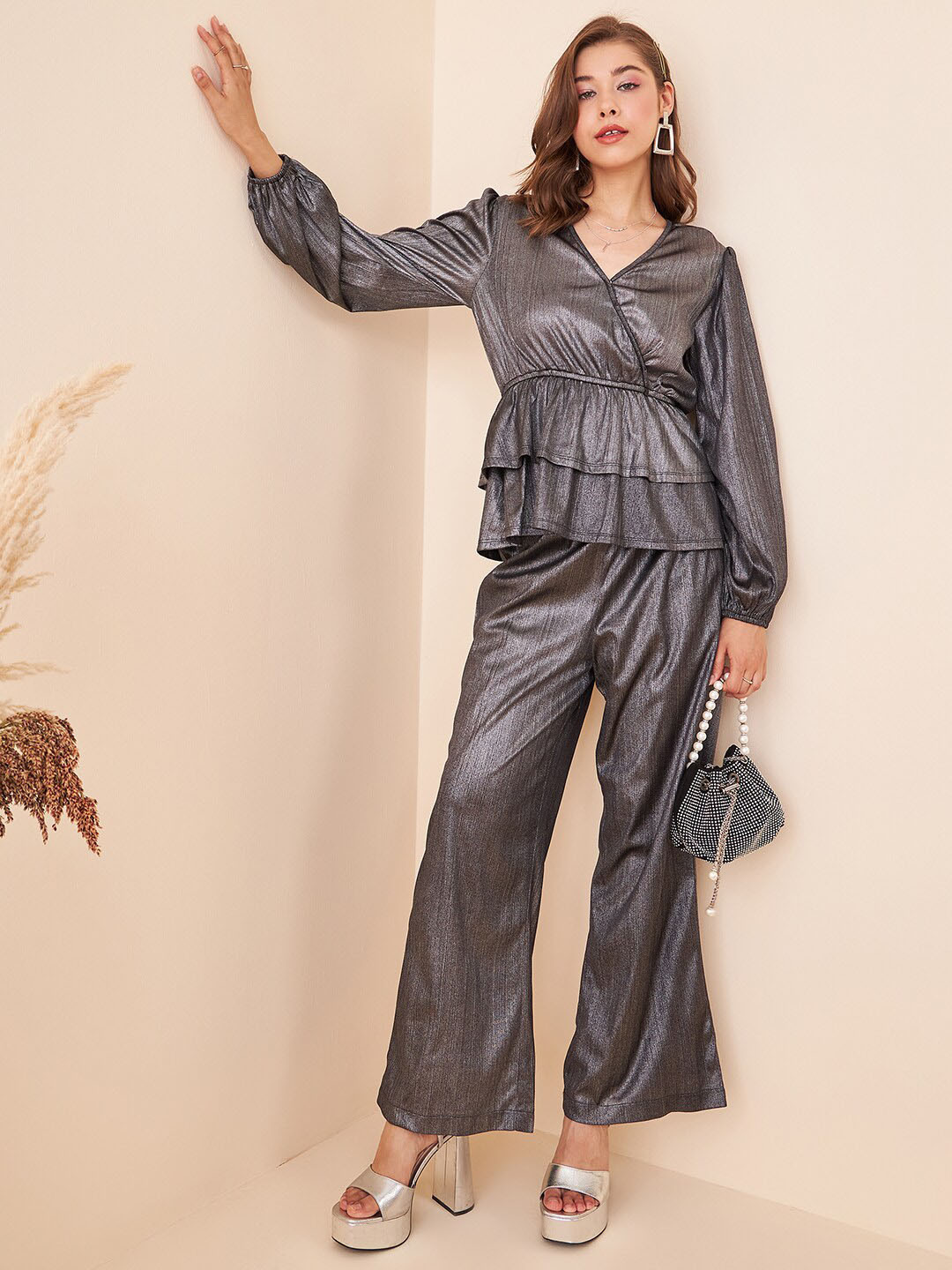 Kibo V-Neck Tiered Top With Trousers