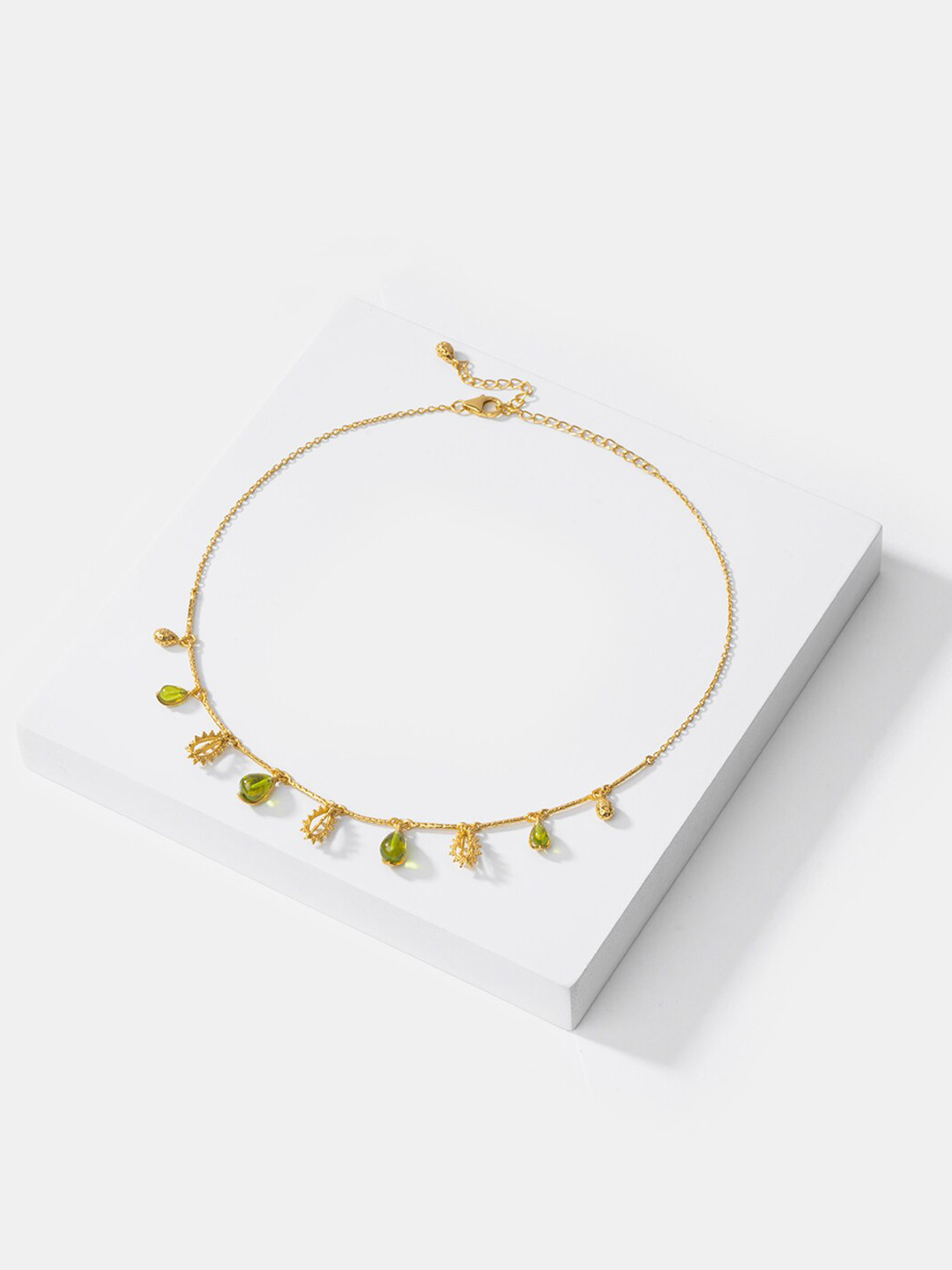 SHAYA Parodia Bloom 925 Sterling Silver Gold-Plated Stone-Studded Choker Necklace