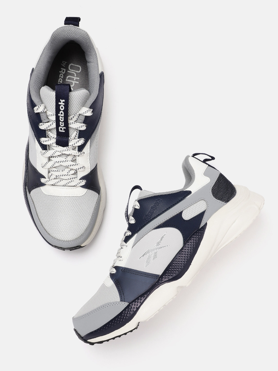 Reebok Men Woven Design Flash Athletic Running Shoes