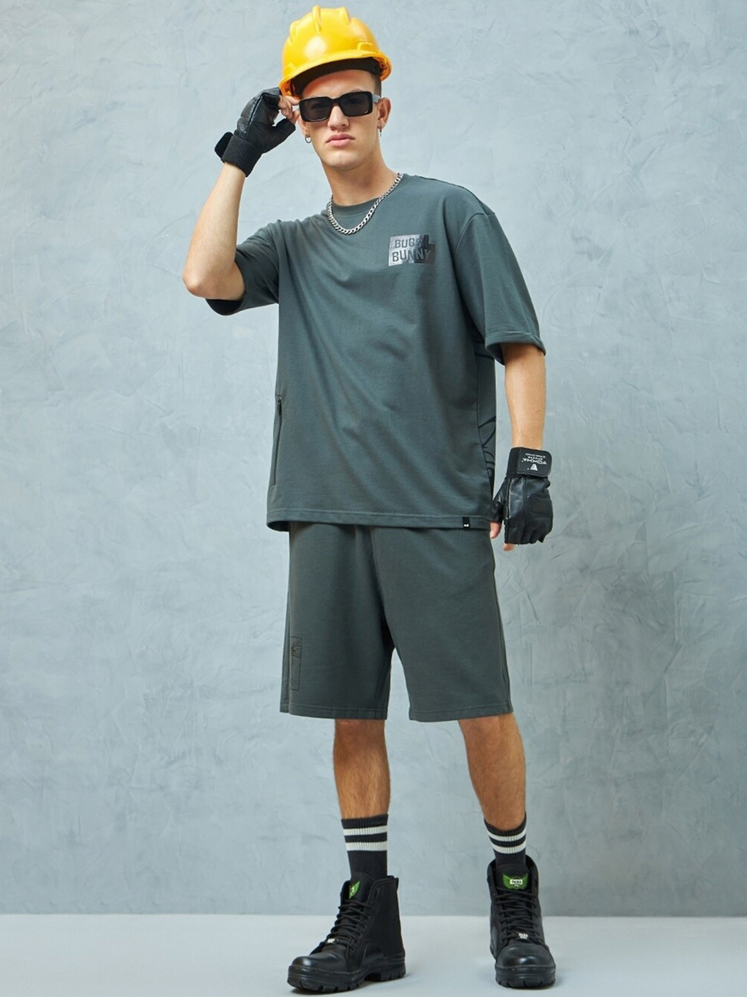 Bewakoof Heavy Duty 1.0 Men Bugs Bunny Expression Printed Super Loose Fit Co-Ordinates