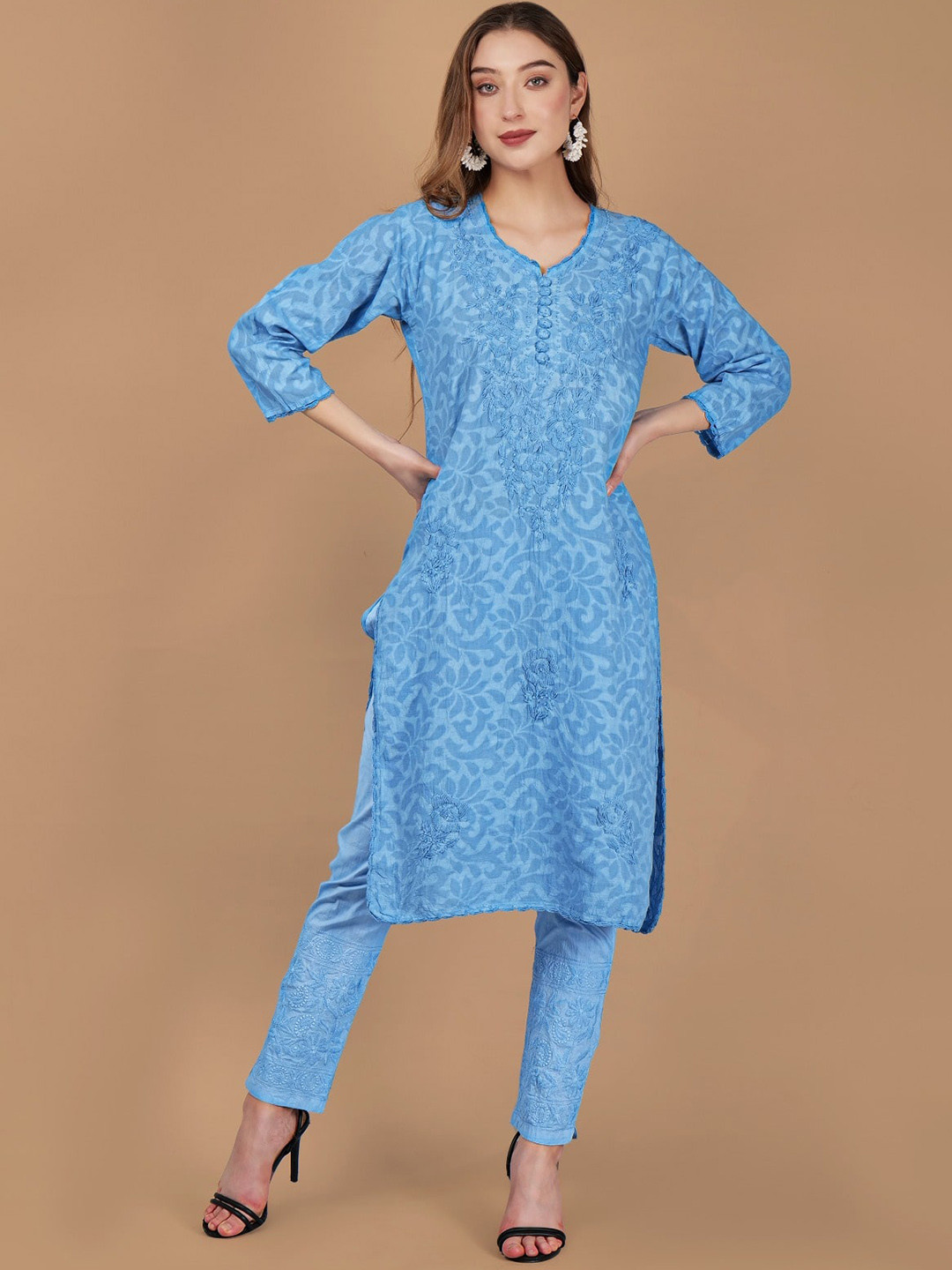 Syrish Ethnic Motifs Embroidered Regular Chikankari Brasso Weave Pure Cotton Kurta Set