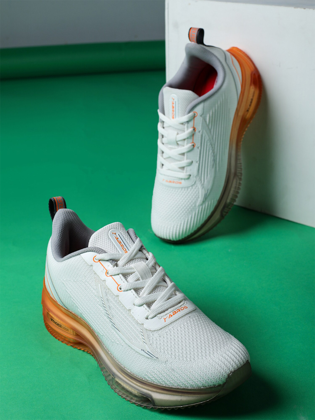 ABROS Men COURAGE Textured Lace Up Running Shoes